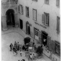 Vista della piazza di Lari - anni 30.jpg