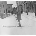 Nevicata a Lari - bambina sugli sci