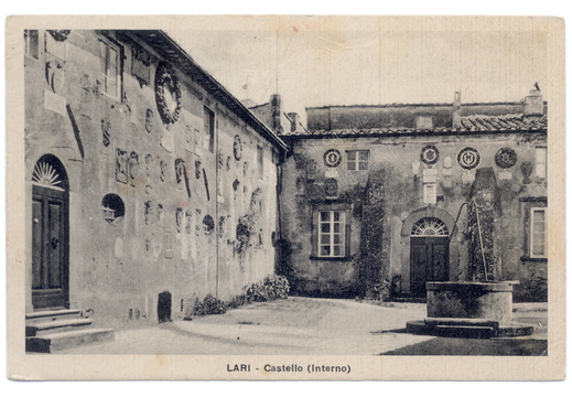 Lari - Castello (Interno)