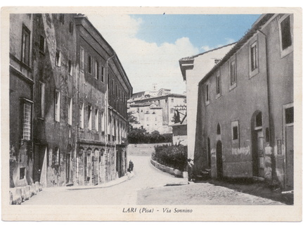 LARI (Pisa) - Via Sonnino